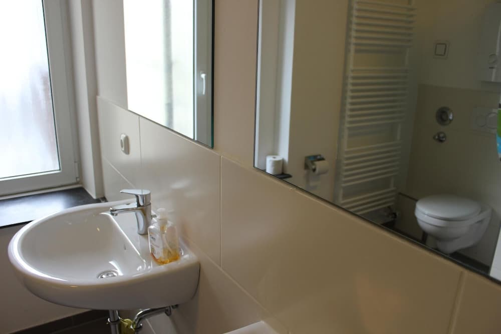 Hotel Garni Emir 46/50