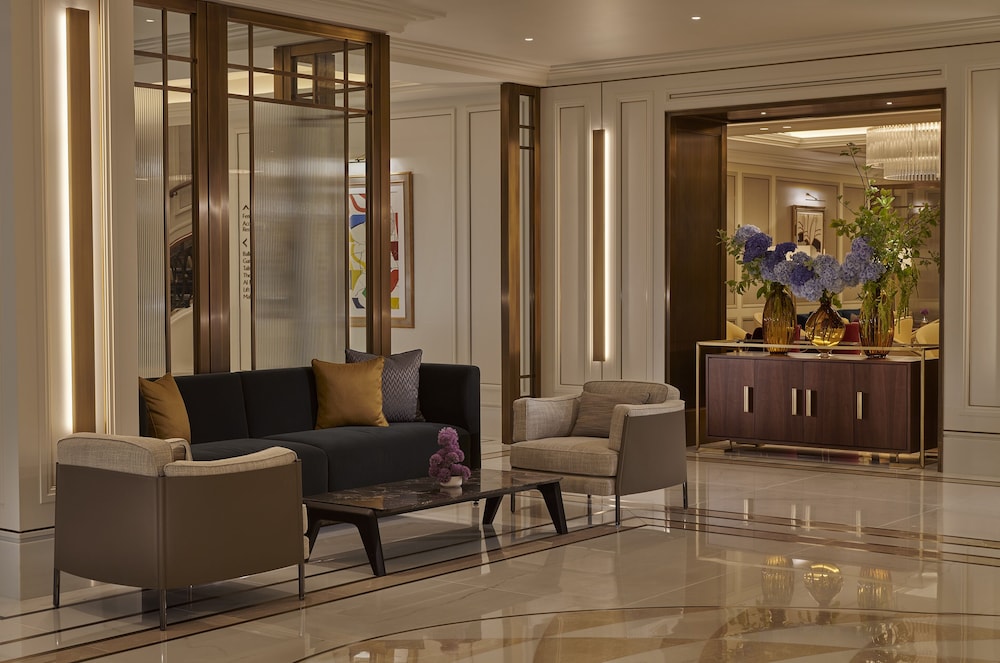 Jumeirah Carlton Tower London 34/46