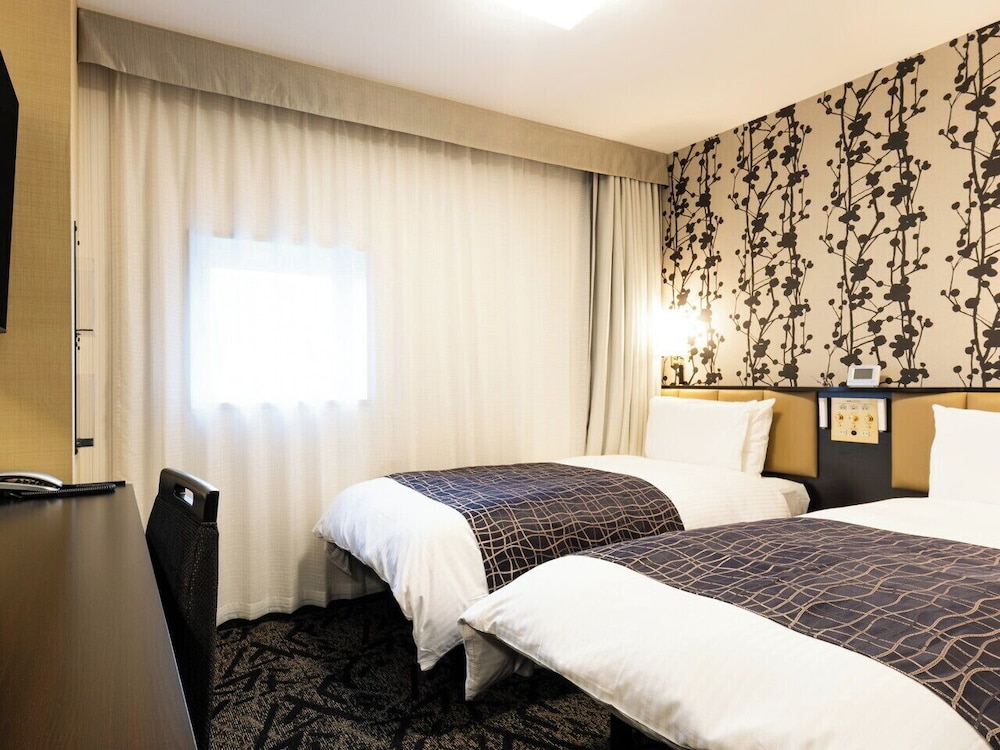 STANDARD, TWIN BEDS, SMOKING