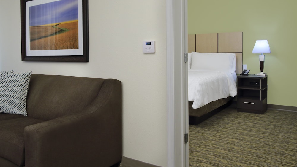 Candlewood Suites Dallas-Frisco NW Toyota Ctr 14/50