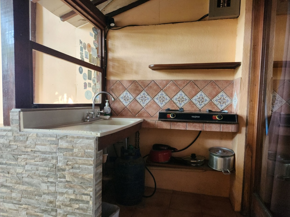 Hotel La Palapa 9/76