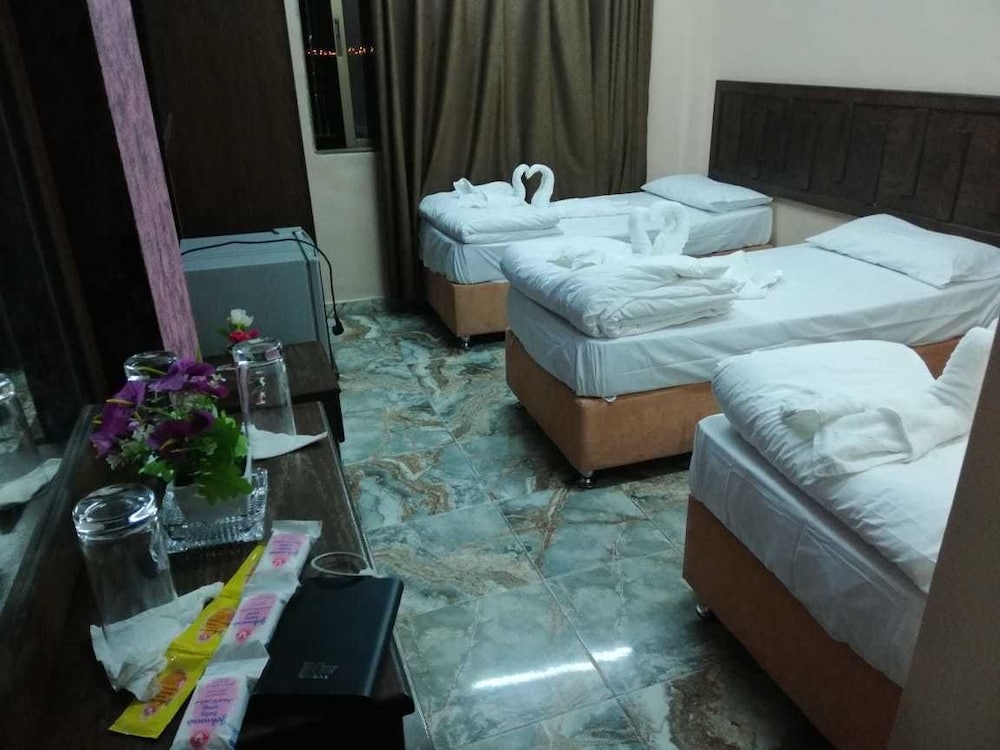 Sea Beach Hotel 28/44