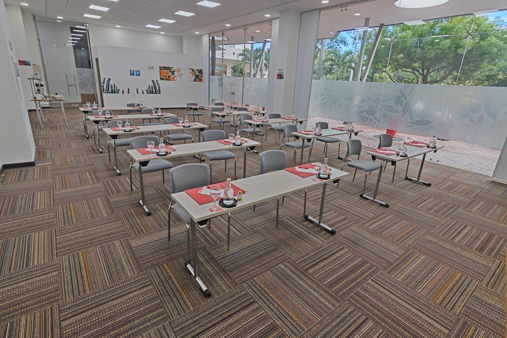 GHL Style Hotel Neiva 32/42