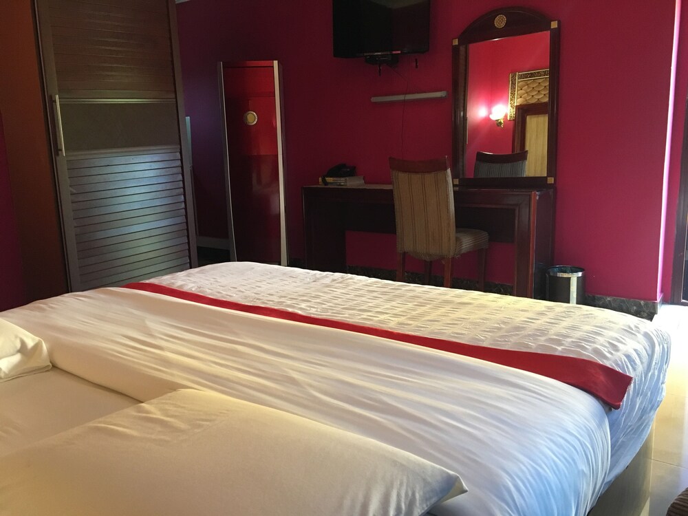 Gumare Executive Lodge 13/47