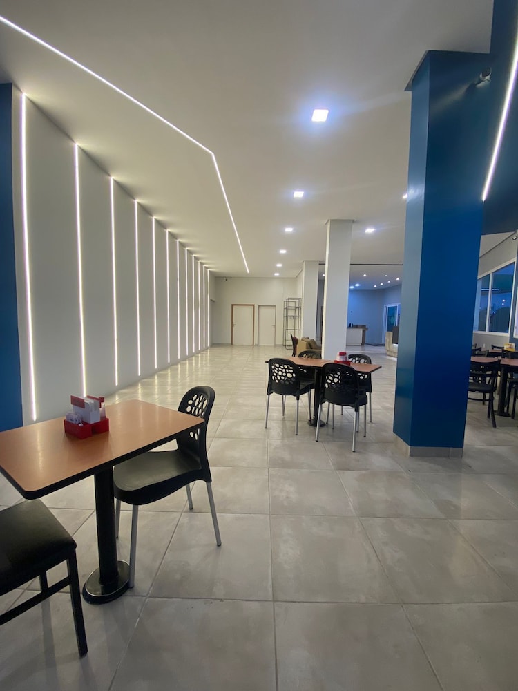 Rota 232 Hotel 20/25