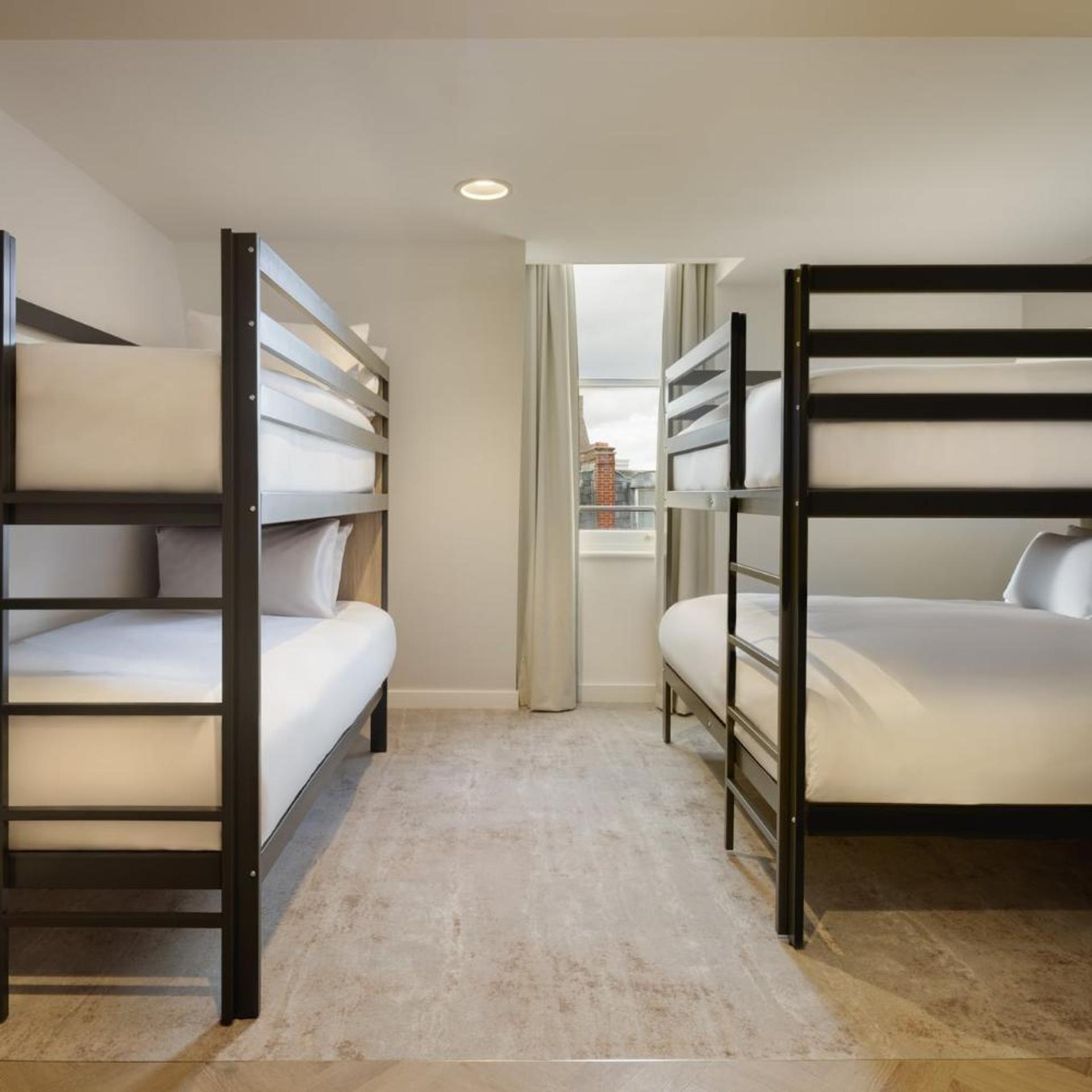 The Drey - Kensington, Earl's Court 16/50