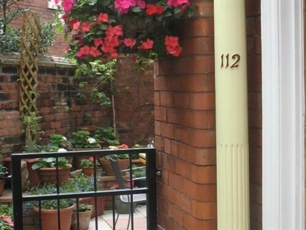 Warwick Lodge Bed and Breakfast - Guest house 4/34