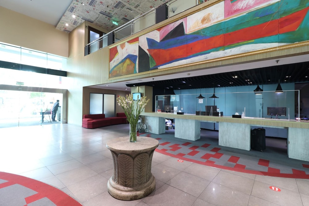 Tamarin Hotel Jakarta 2/28