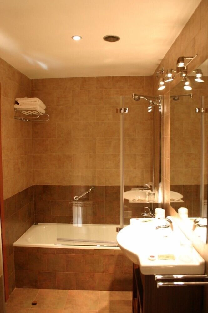 Hotel Las Leyendas 60/60