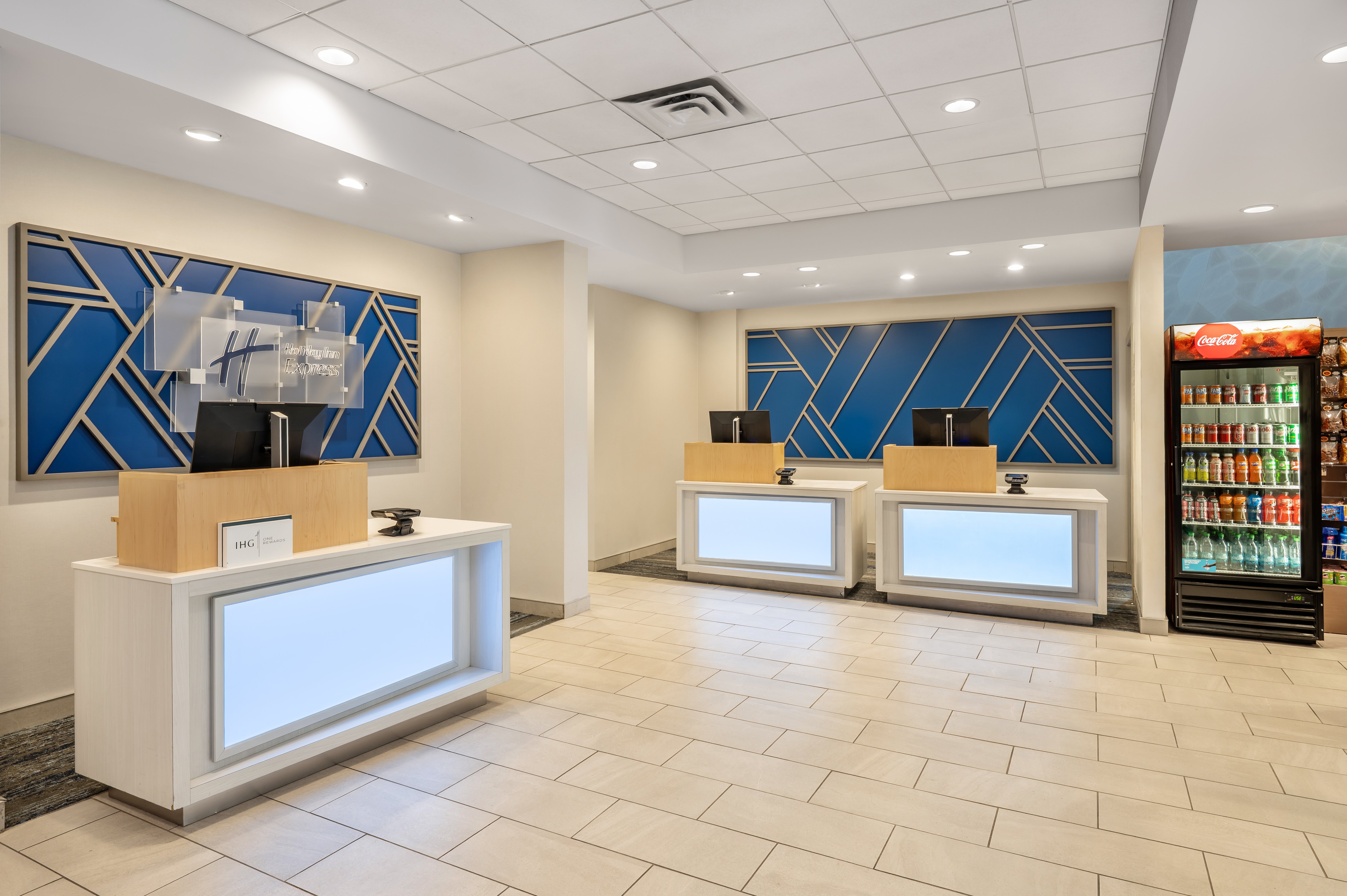 Holiday Inn Express Toronto Downtown 7/76