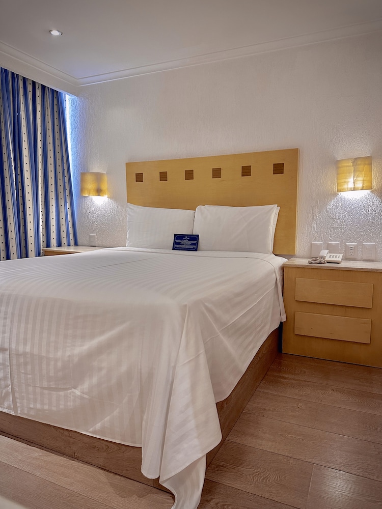 Hotel Stella Maris 12/57