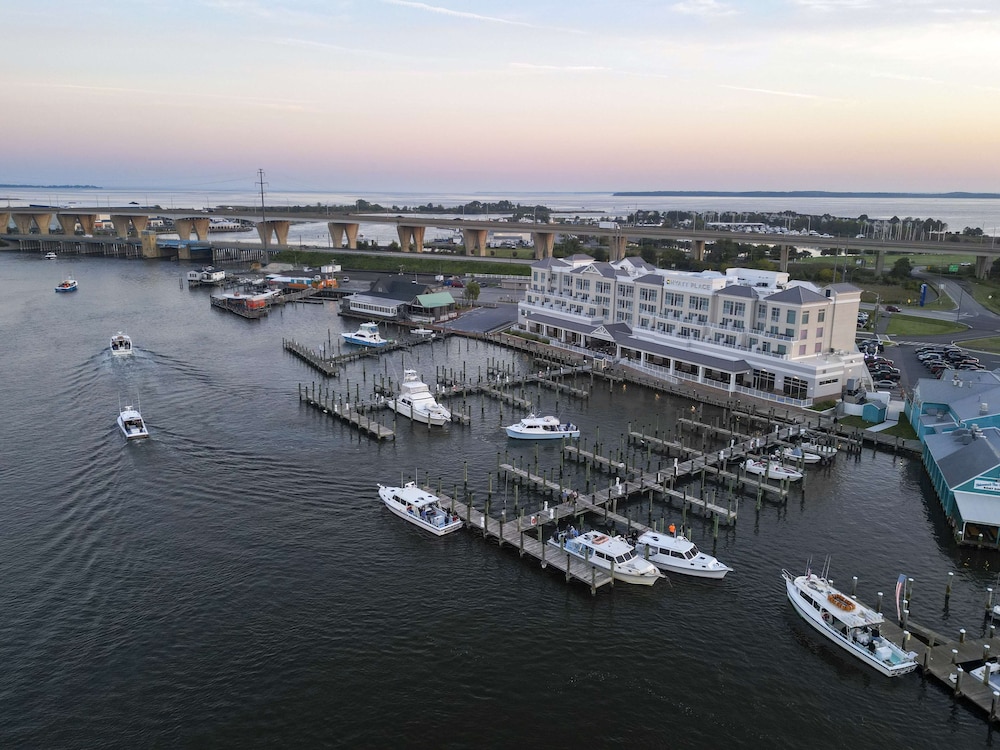 Hyatt Place Kent Narrows and Marina 47/50