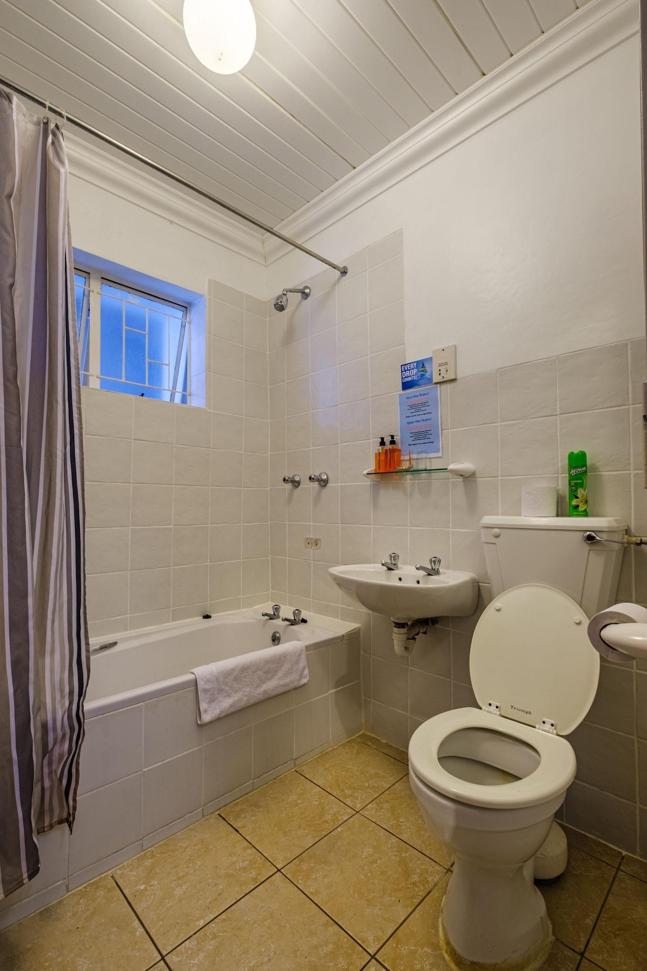 Paternoster Hotel 25/27