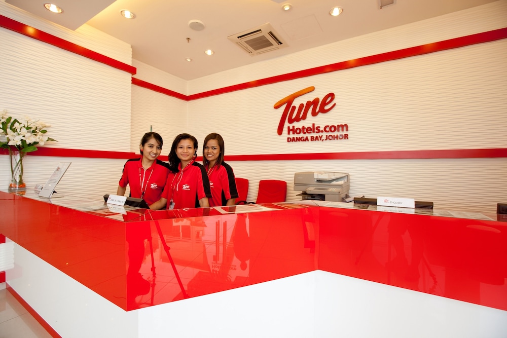 Tune Hotel Danga Bay 6/46
