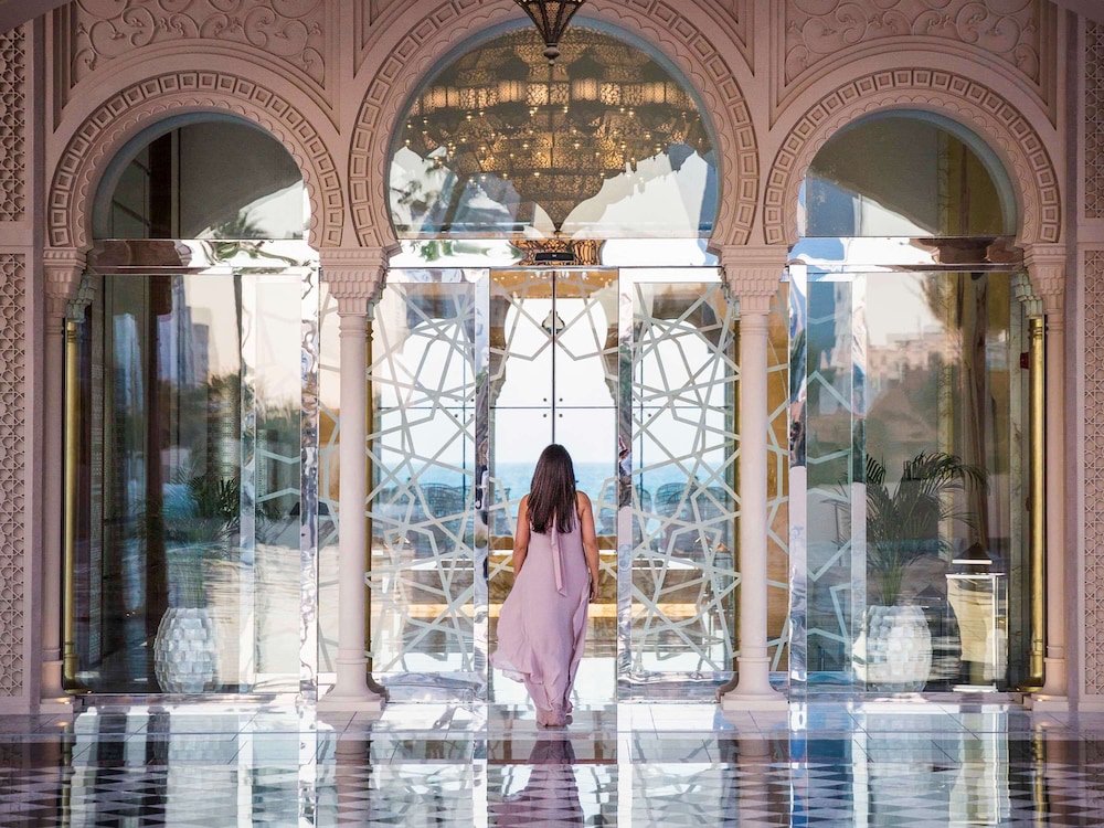 Royal Saray Resort 22/67