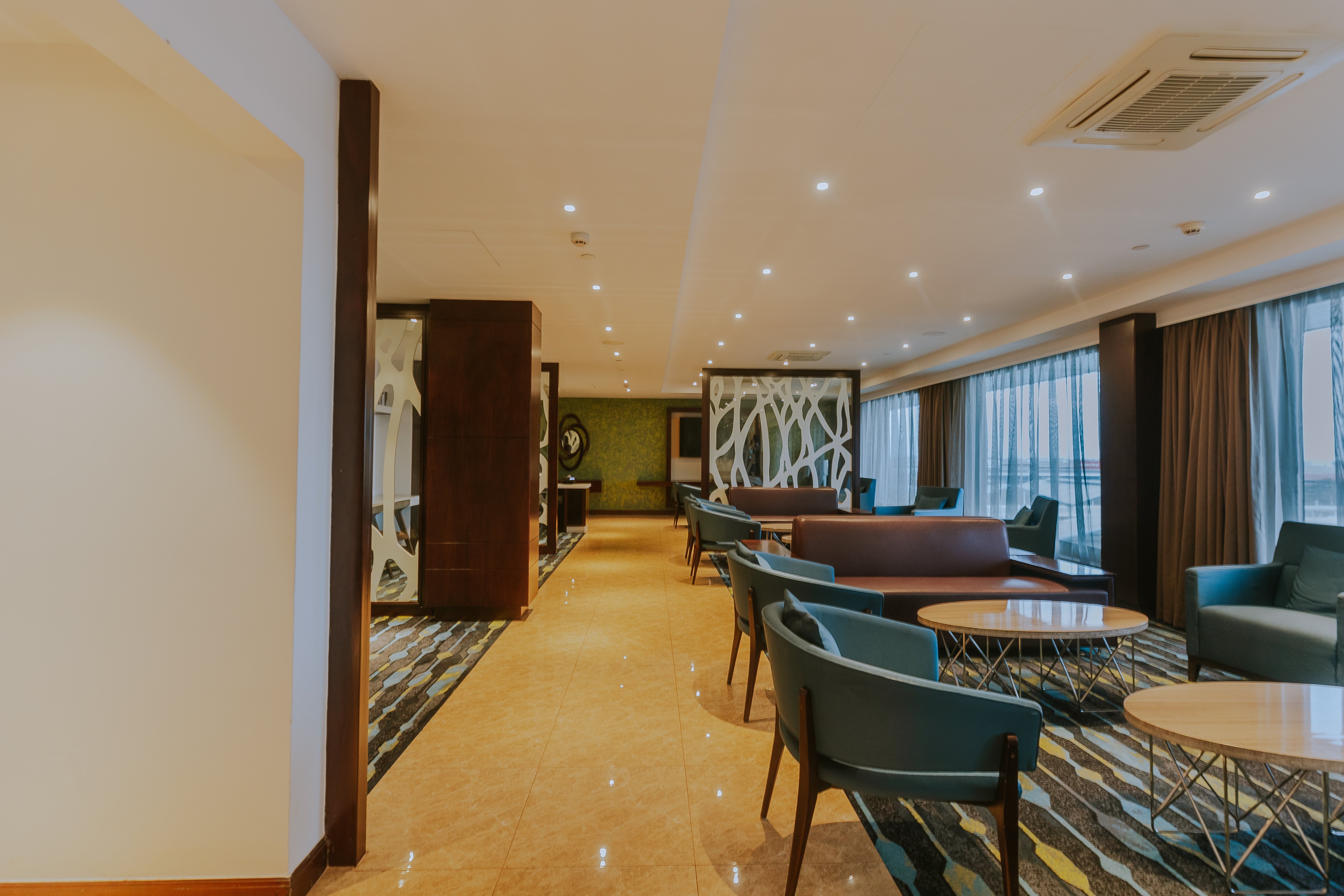Crowne Plaza Nairobi Airport 18/78
