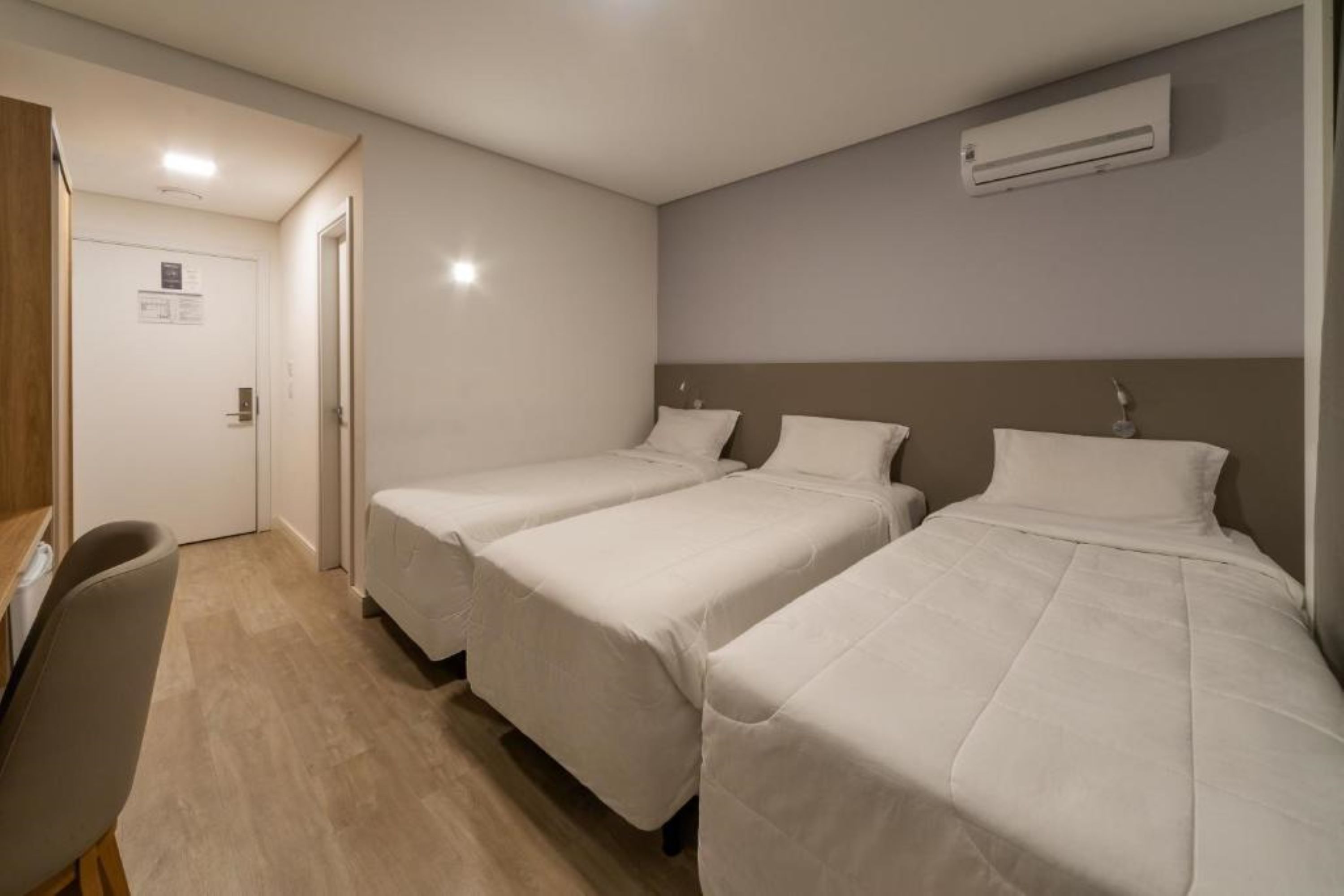 Luxury, Triple, Twin Beds