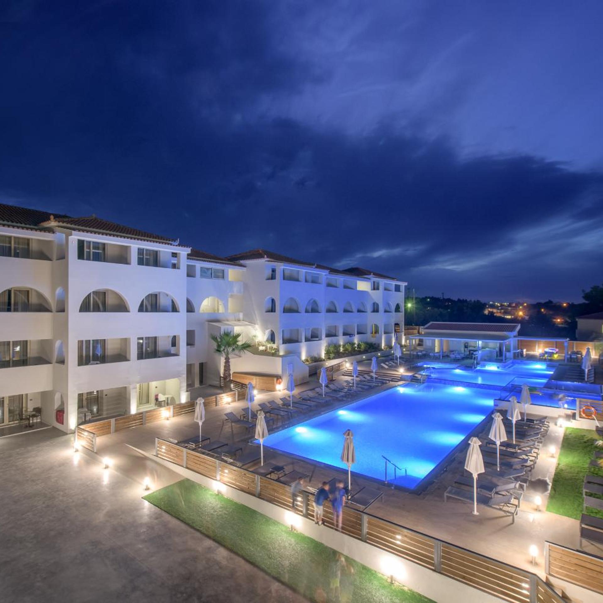 Azure Resort Spa 7/51