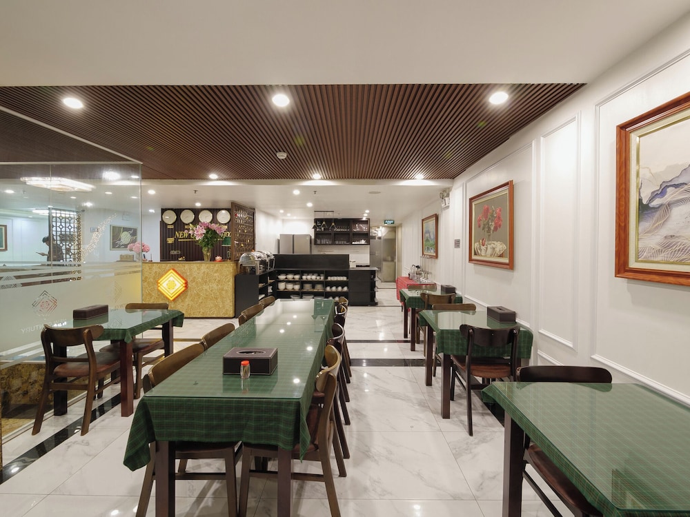 New Century Hotel Cau Giay 38/50