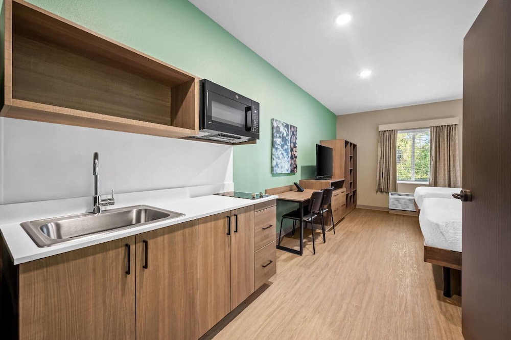ECHO Suites Extended Stay by Wyndham Bozeman 68/68