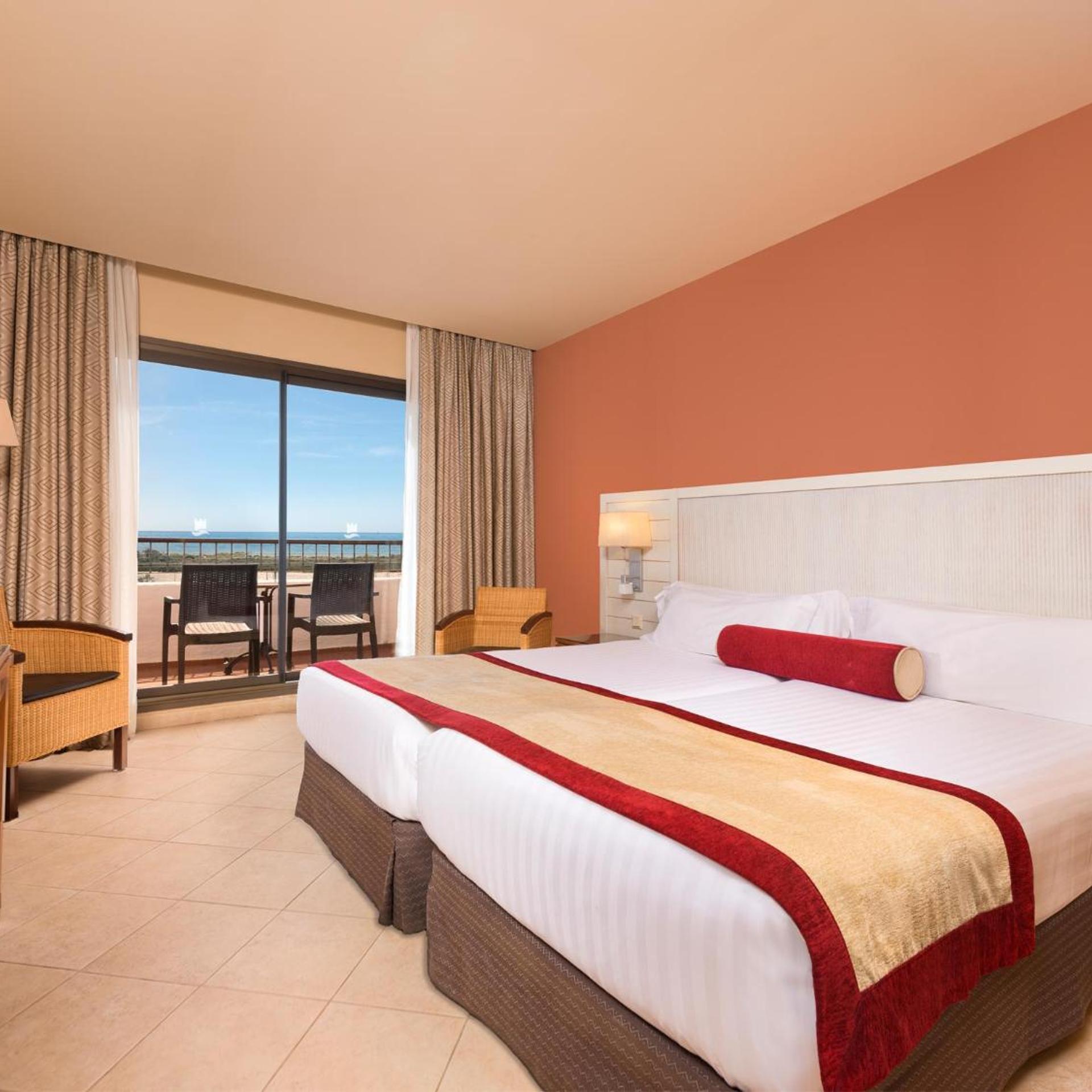 Room, Double or Twin Bed, Sea Front