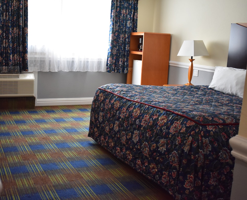 East Norwich Inn-Oyster Bay, Long Island, NY 20/54