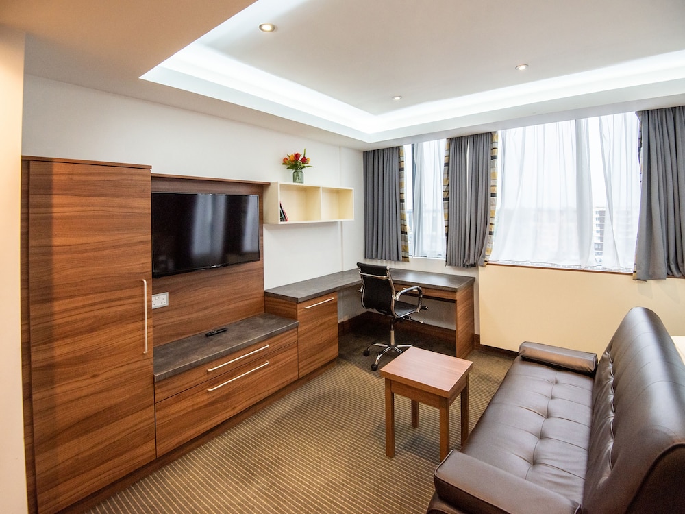Livin Serviced Apartments 45/68