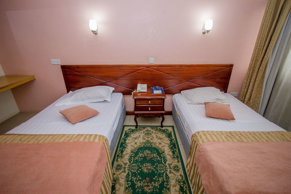 Holiday Express Hotel 53/74