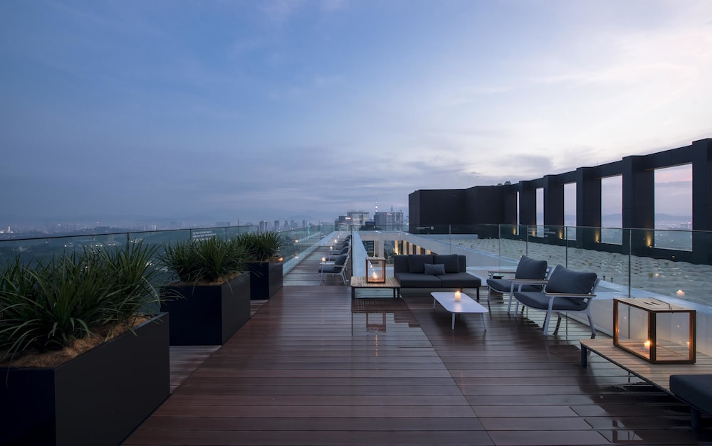 ALILA BANGSAR KUALA LUMPUR 53/54
