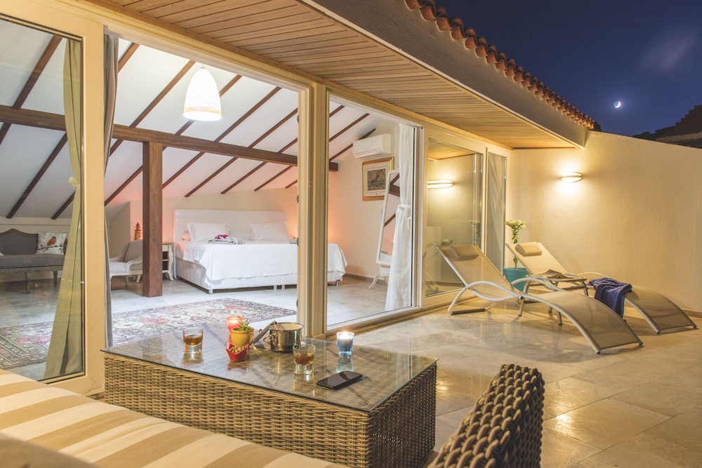 Yalicapkini Boutique Hotel 33/71