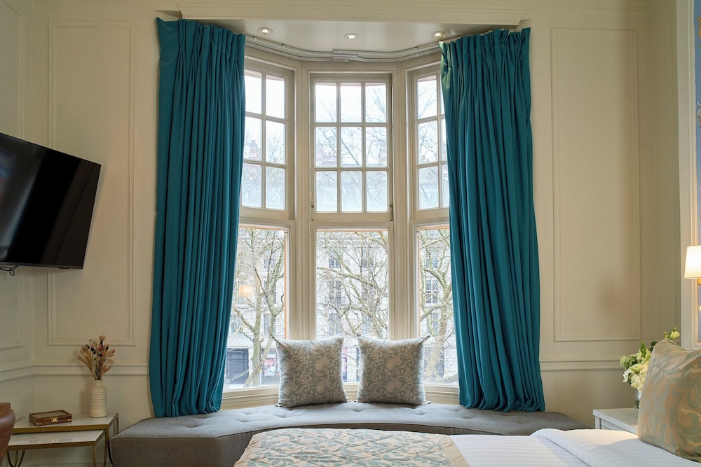 Sloane Square Hotel 46/63