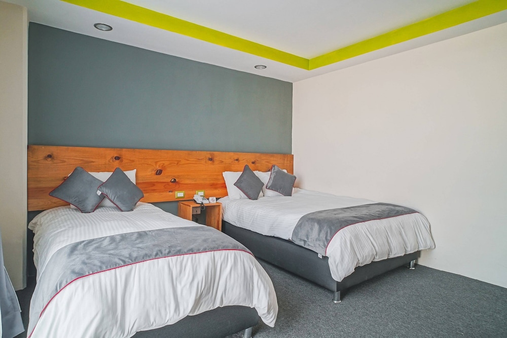 Hotel Brisas Express 18/48