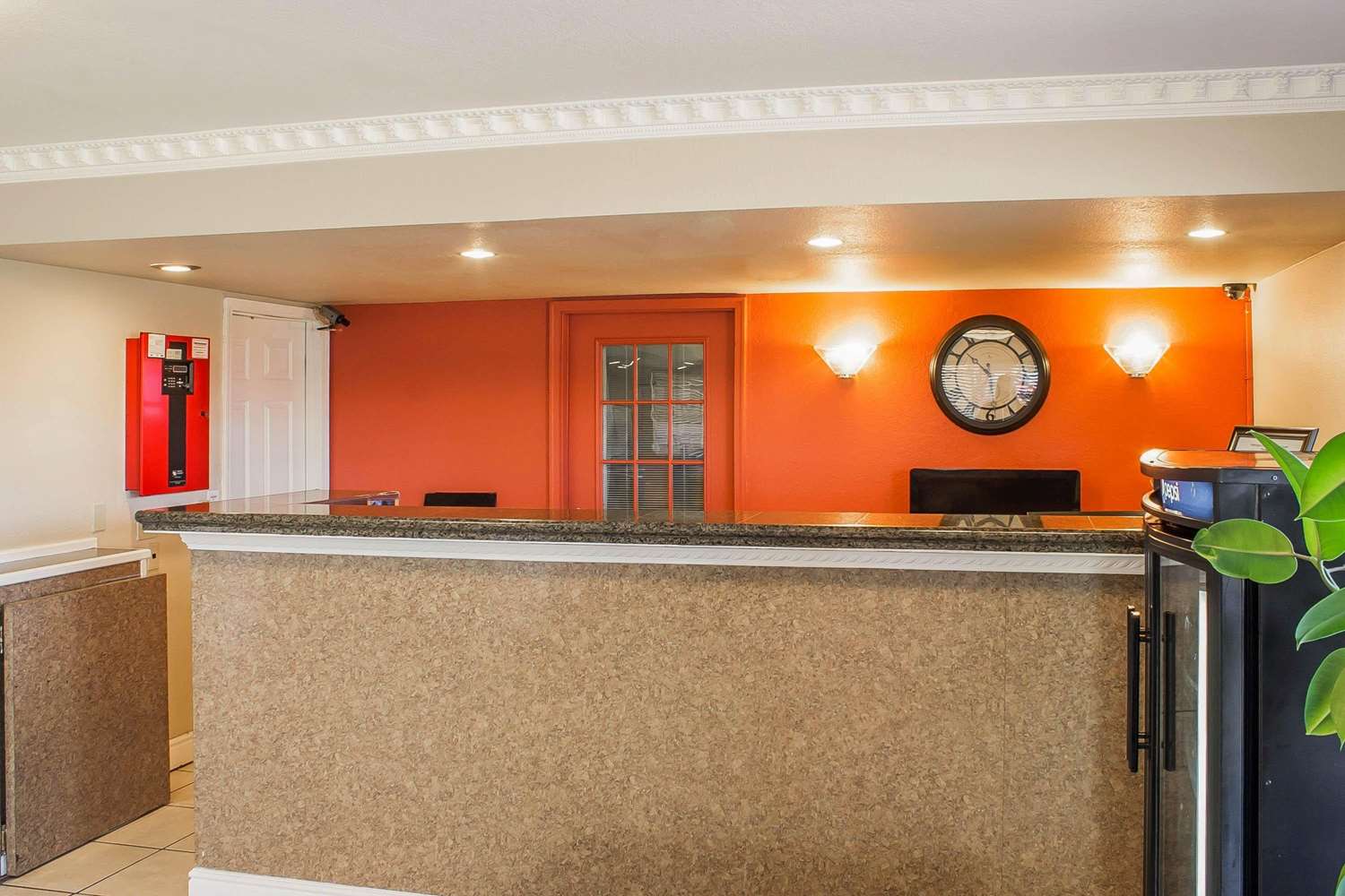 Rodeway Inn & Suites 4/16