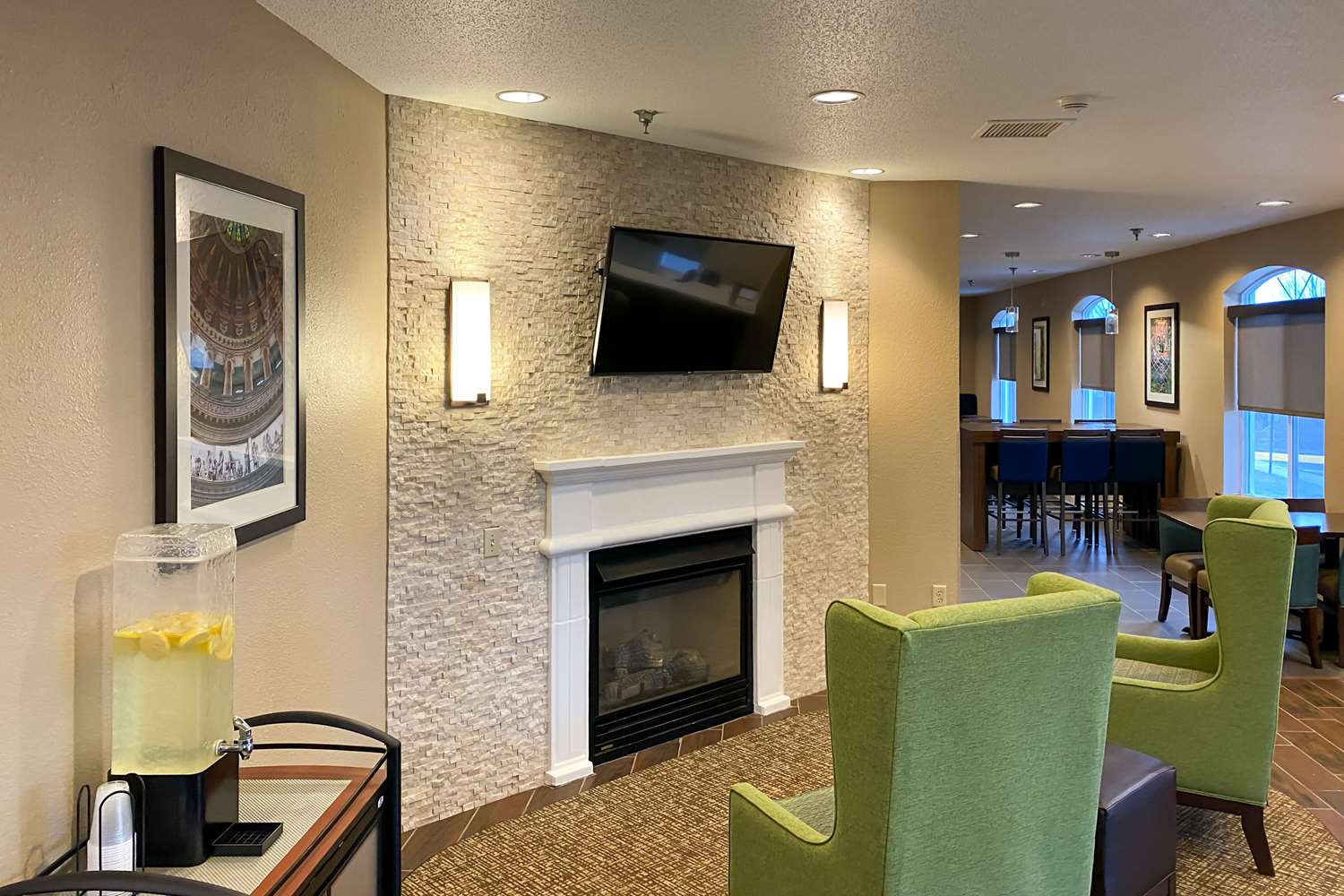 Comfort Inn DeKalb - University Area 16/26