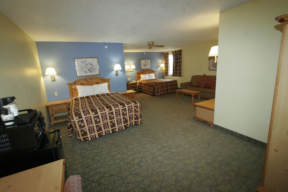 Days Inn By Wyndham Lehi 18/26