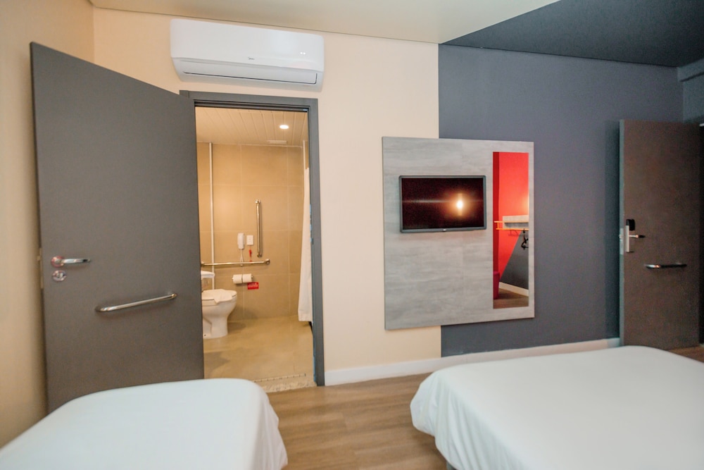 ibis budget Capao Bonito 26/56