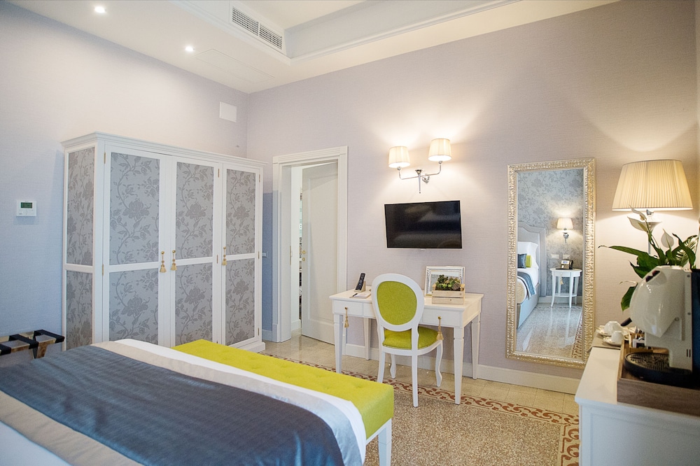 San Gemini Palace 22/60