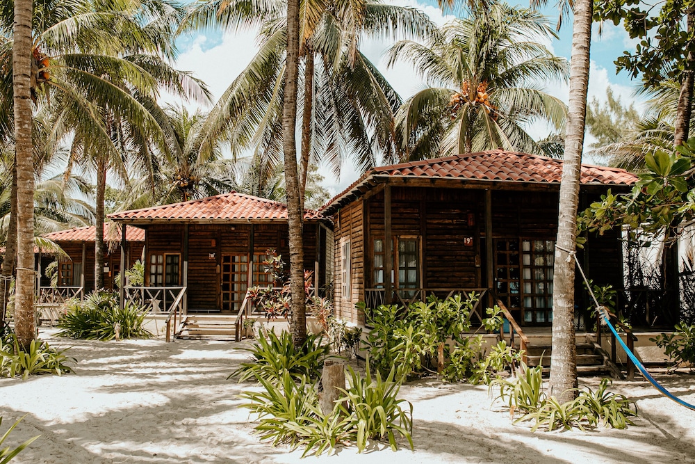 Petit Lafitte Hotel 42/53