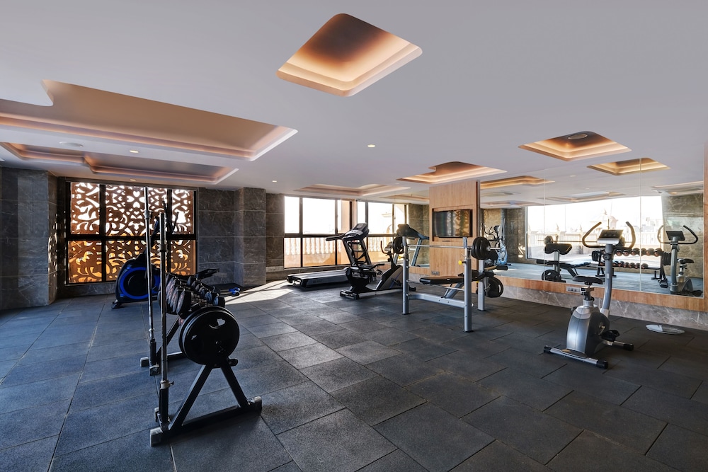 Lemon Tree Premier, Dwarka 30/50