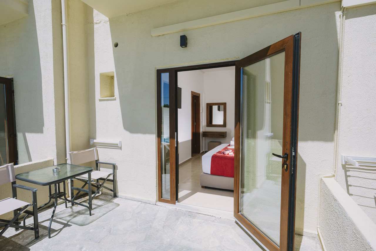 Casa Di Notos 40/40