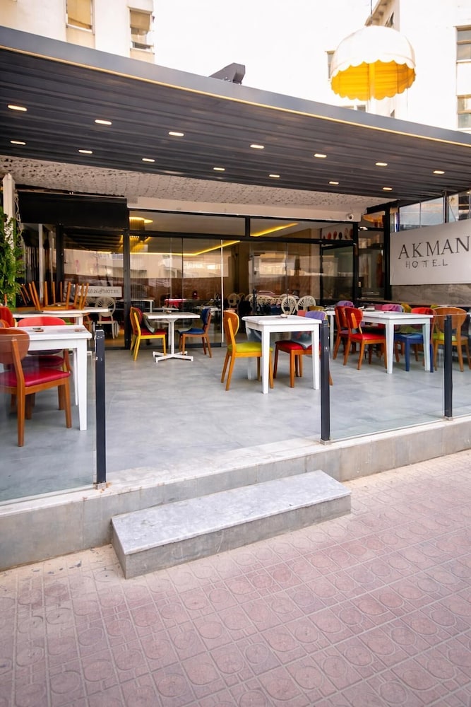 Akman City Hotel 56/66