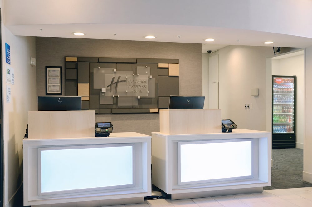 Holiday Inn Express Hotel and Suites Mt. Juliet-Nashville Area 5/70