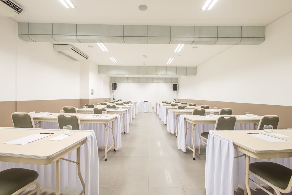 Hotel Gran Odara 44/50