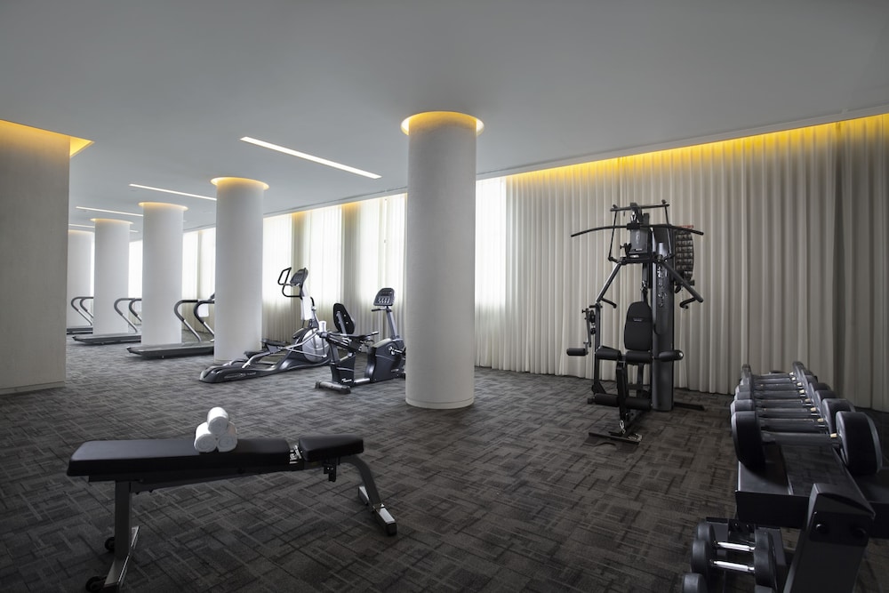 Hotel Golden Tulip Bund New Asia 33/53