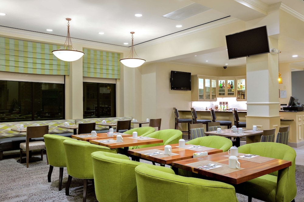 HILTON GARDEN INN SACRAMENTO ELK GROVE 39/51