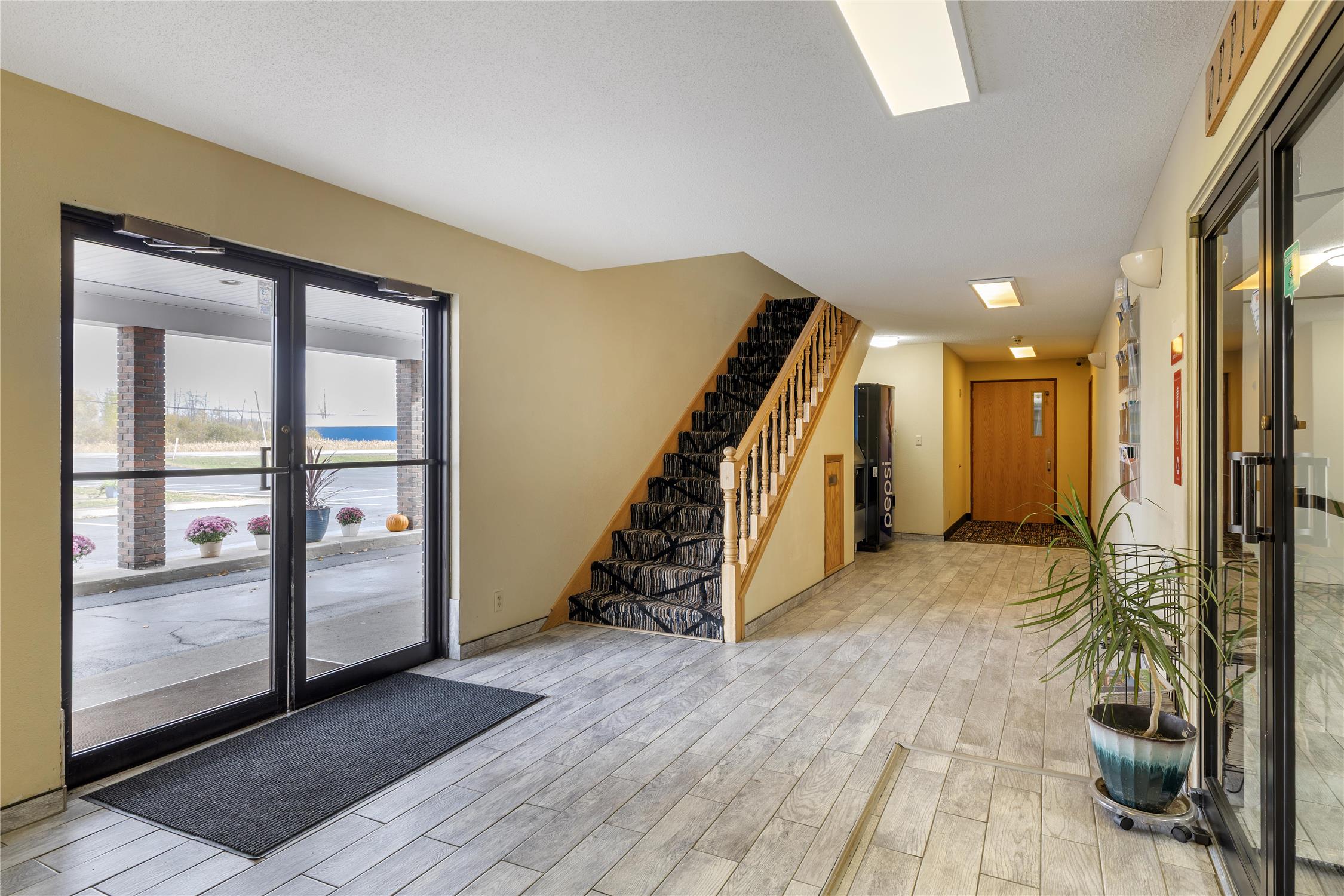 SureStay by Best Western Massena 23/28