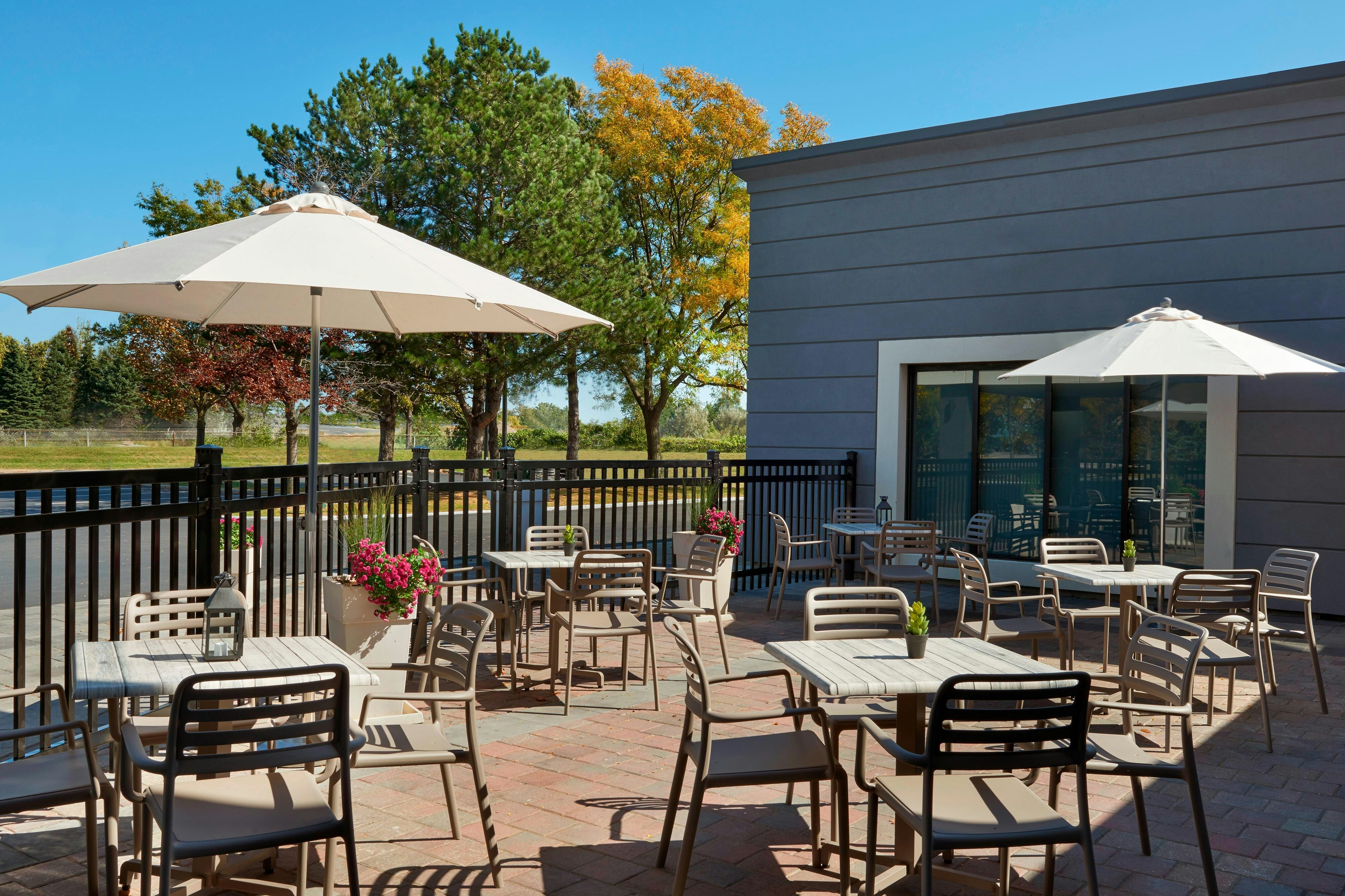 Four Points By Sheraton Hamilton Stoney Creek 22/33