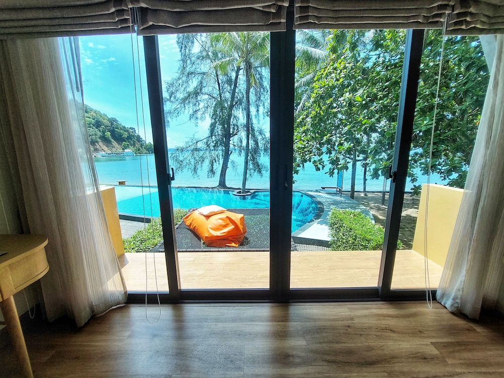 Supalai Scenic Bay Resort and Spa 21/49