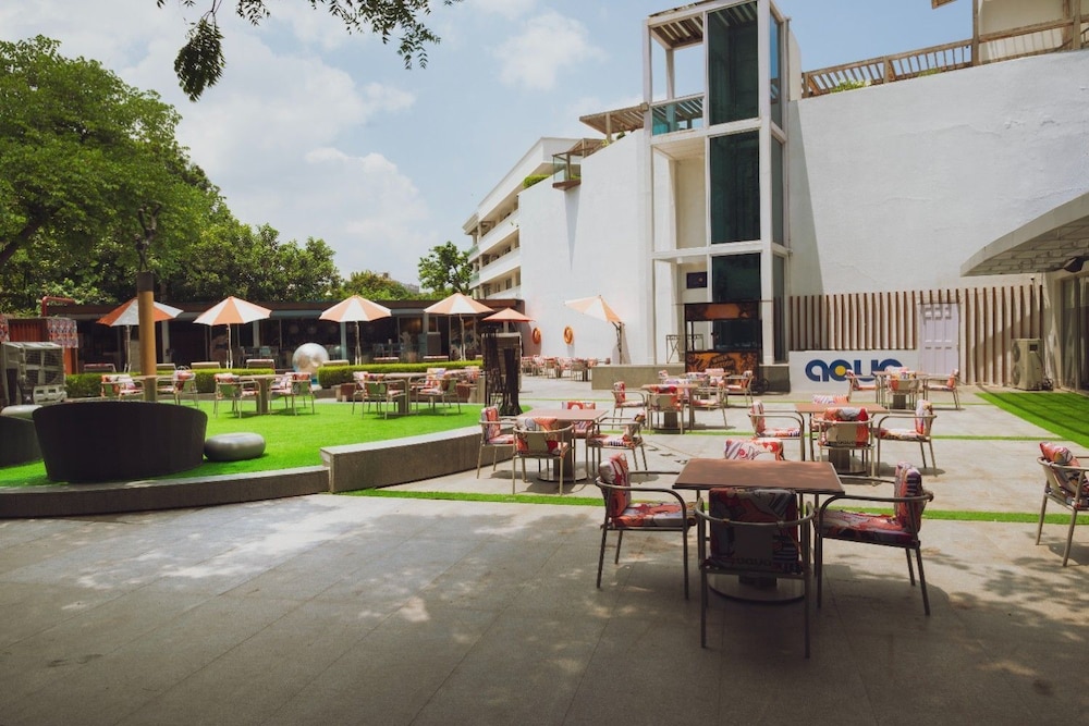 The Park New Delhi 70/77