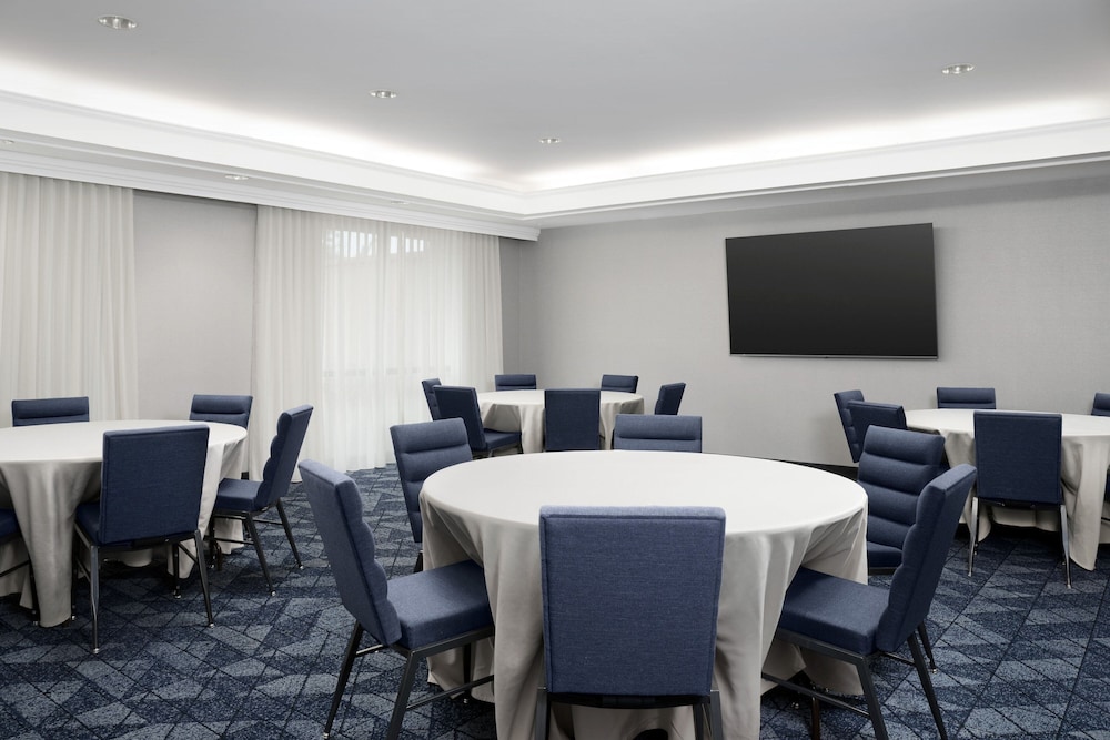 Courtyard By Marriott Lakeland 37/50